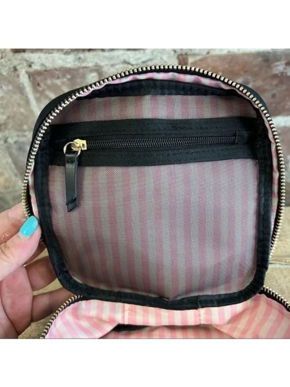 Victoria’s Secret Black Nylon with Gold Hardware Makeup Bags Set of 2